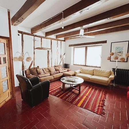 Casa Del Arte Hotel Симанкас Екстериор снимка